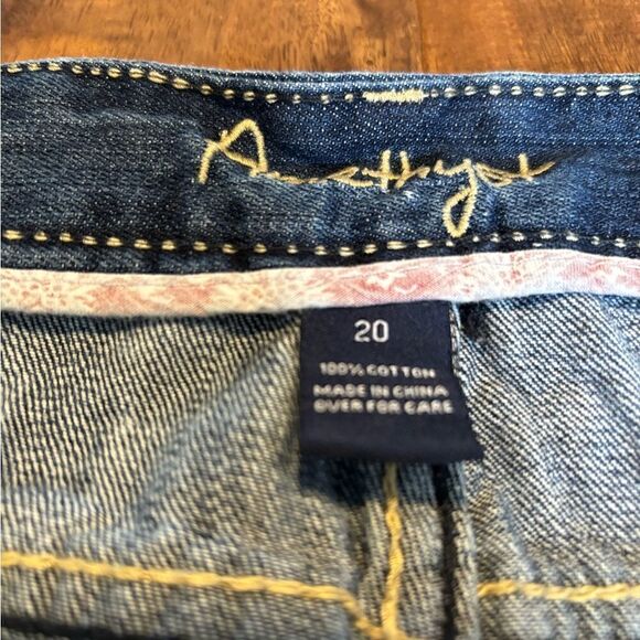 AMETHYST DISTRESSED/AIC WASH DENIM SKIRT SIZE 20 - Picture 7 of 8